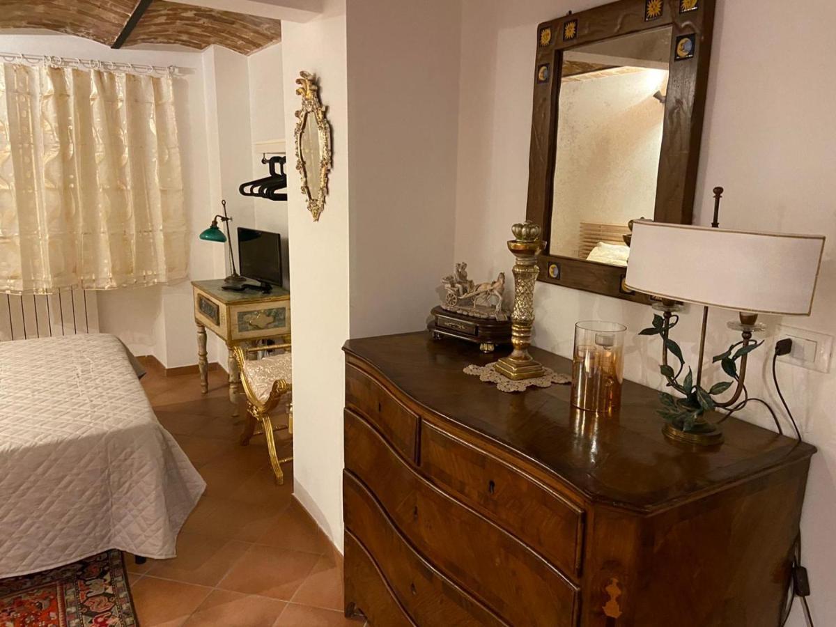 شقة La Casa Di Ago LʼAquila المظهر الخارجي الصورة